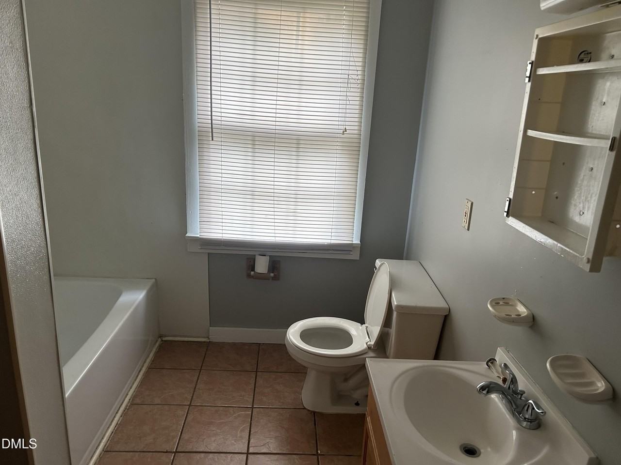 1032 Little Ave #B - Photo 2 of 5
