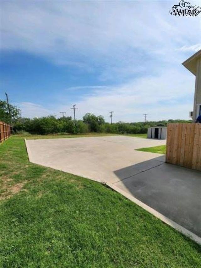 3200 Birch St #2 - Photo 4 of 5
