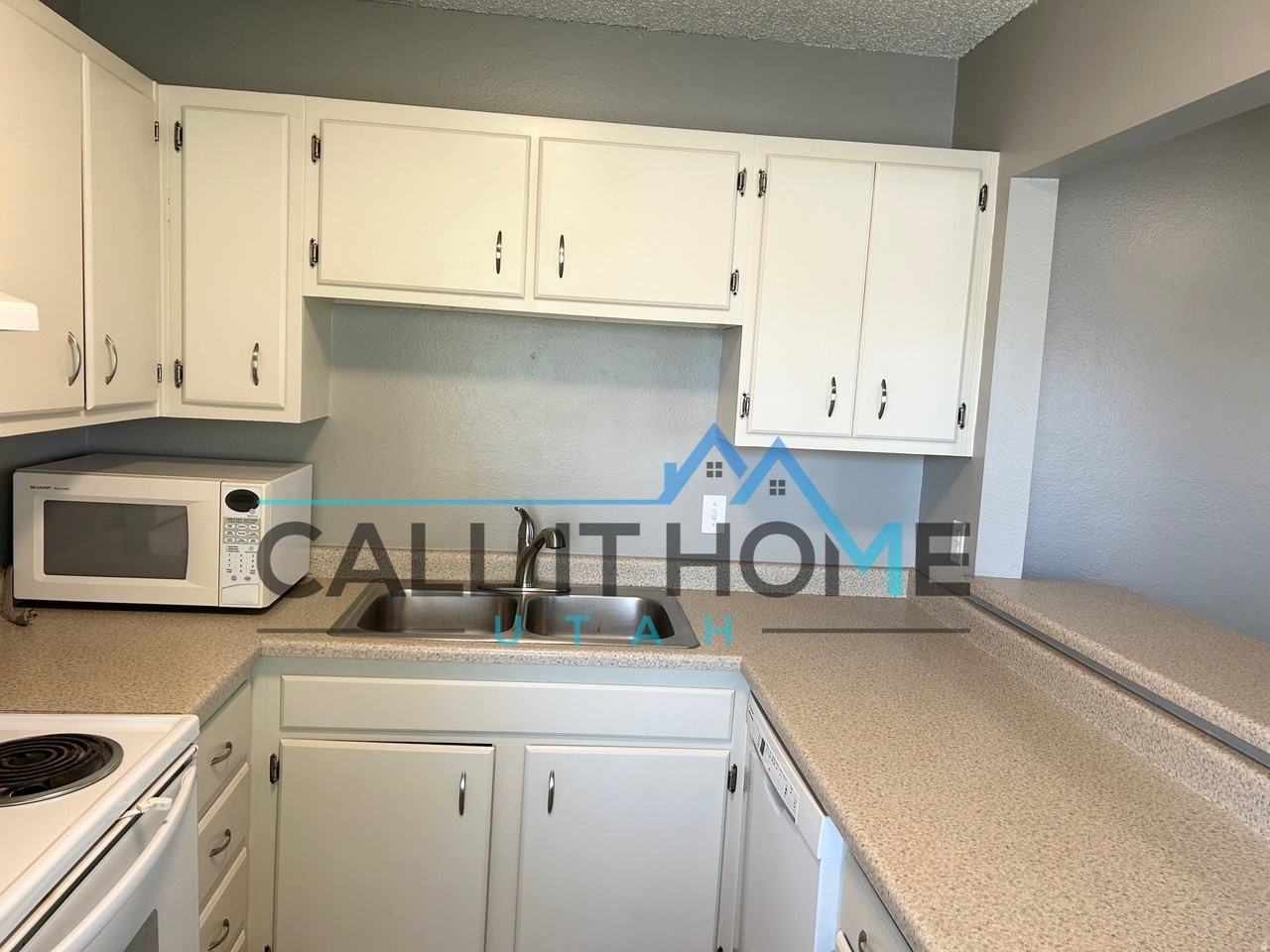 4527 S 1175 W #94 - Photo 3 of 15