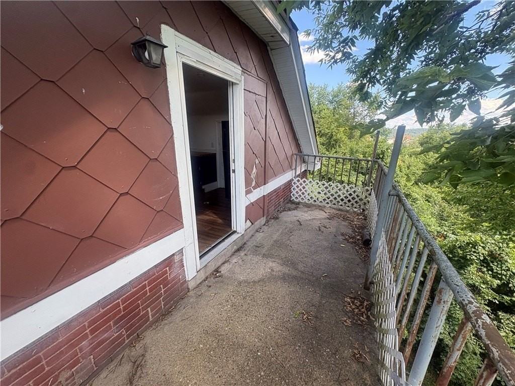 726 Large Ave #C - Photo 7 of 8