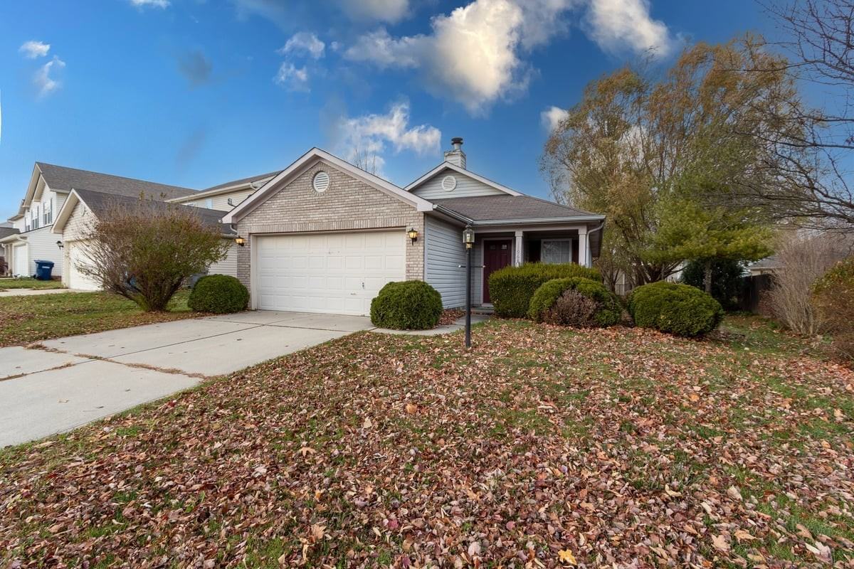 11968 Locus Ln - Photo 4 of 28