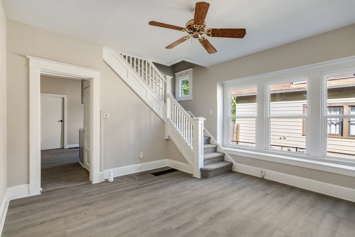 1314 N Dearborn St - Photo 6 of 24