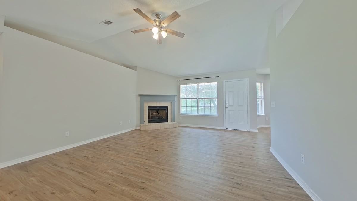 5405 Josh Dr - Photo 2 of 19