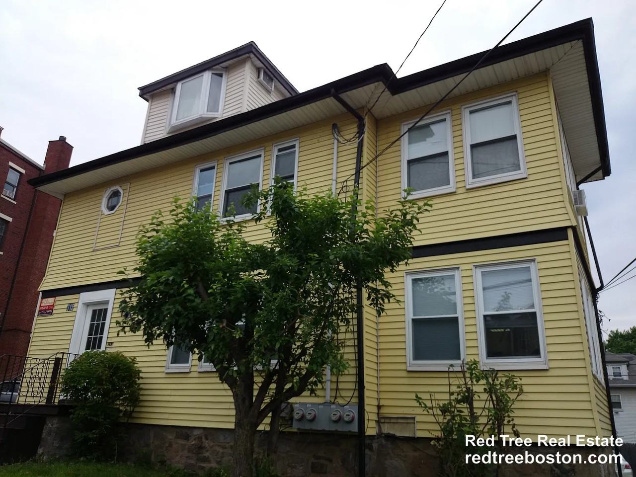 315 Foster St #2 - Photo 4 of 7