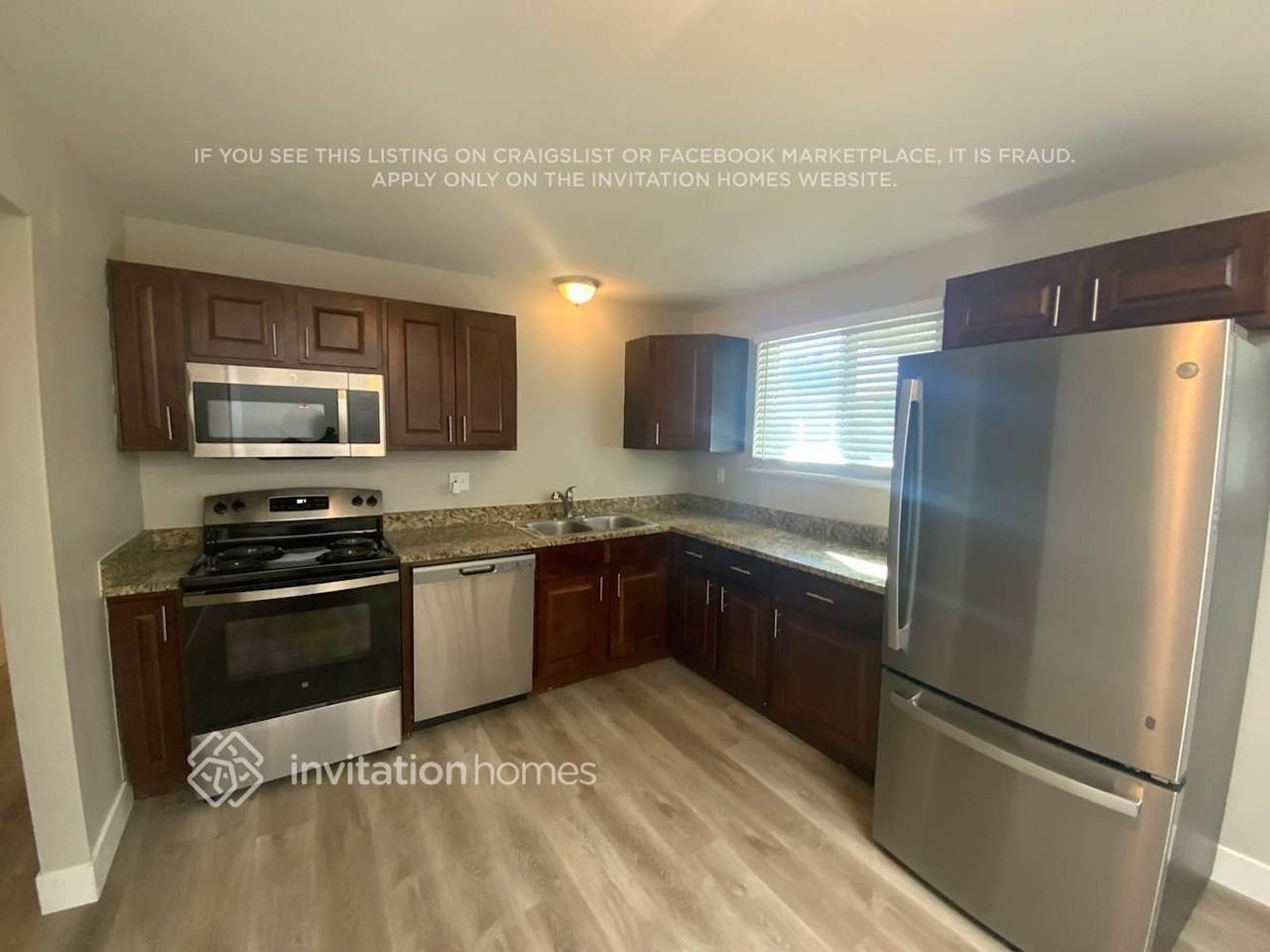 15984 E Bates Pl - Photo 6 of 16