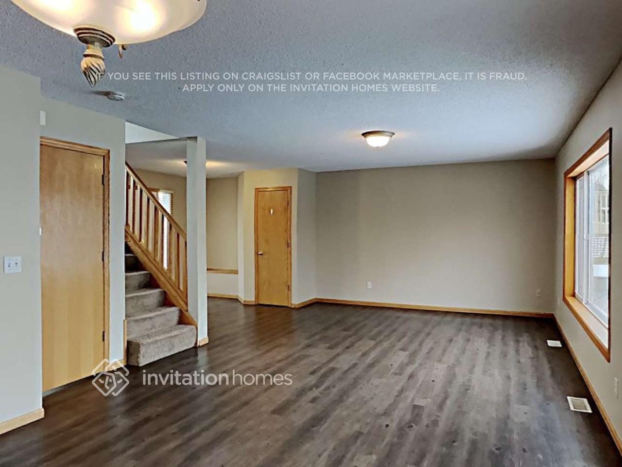 1311 Creekside Dr - Photo 5 of 18