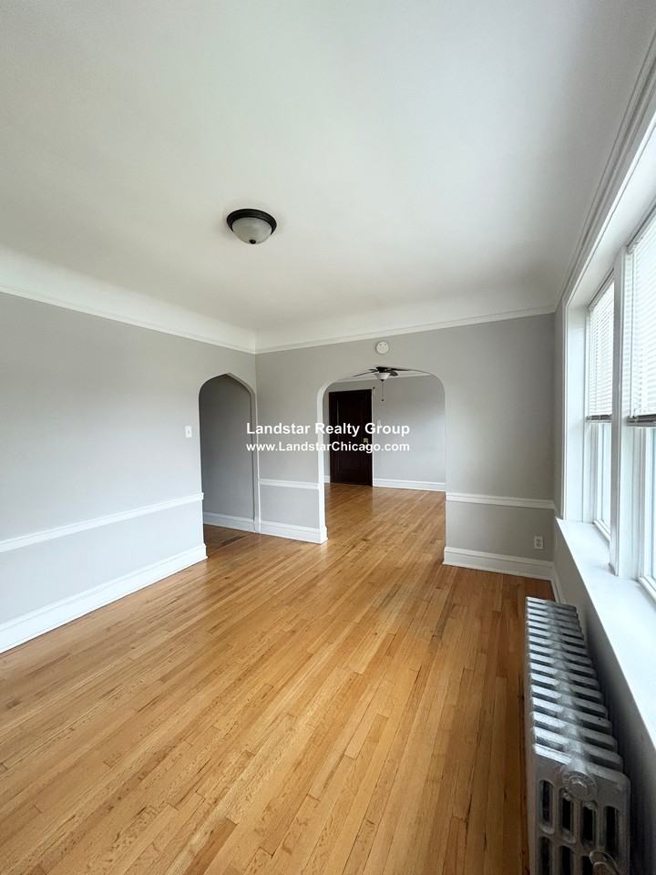 2905 N Kilbourn Ave #1 - Photo 6 of 18