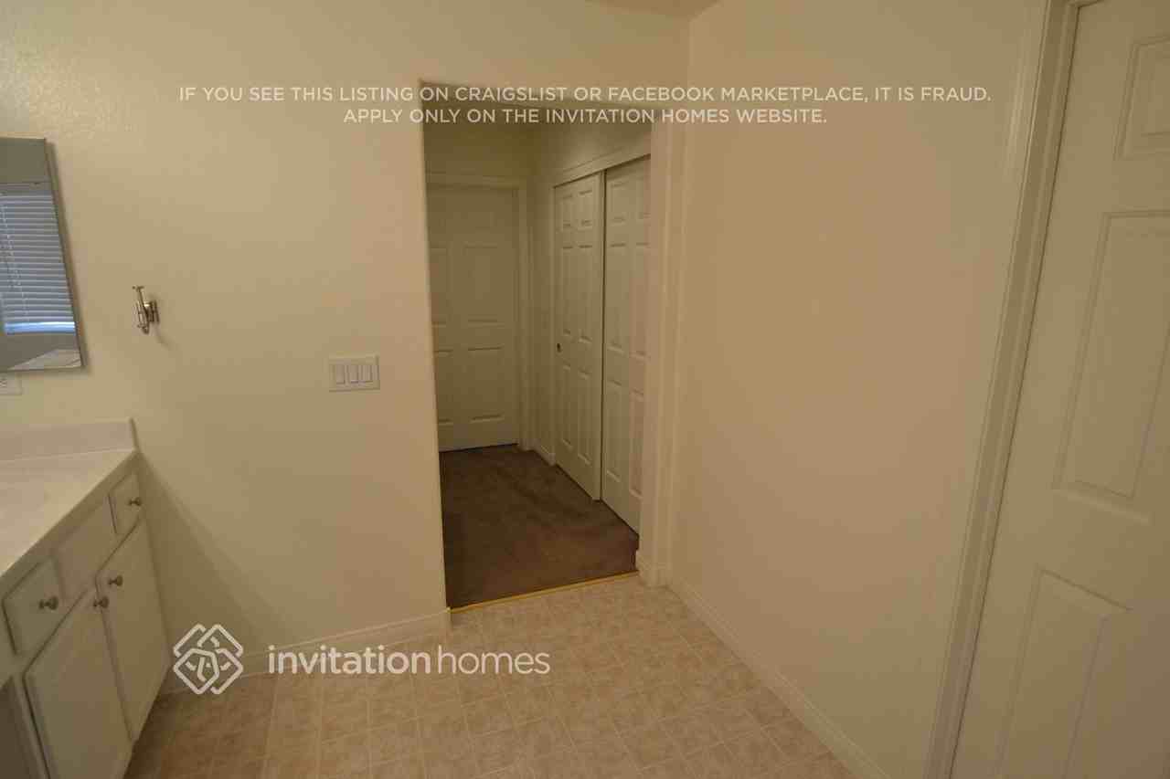 408 Prairie Moon Ave - Photo 6 of 9