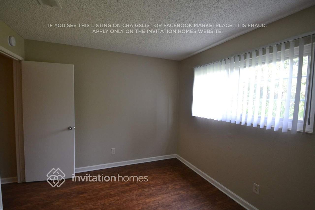 1104 Jeanne Ct - Photo 7 of 12