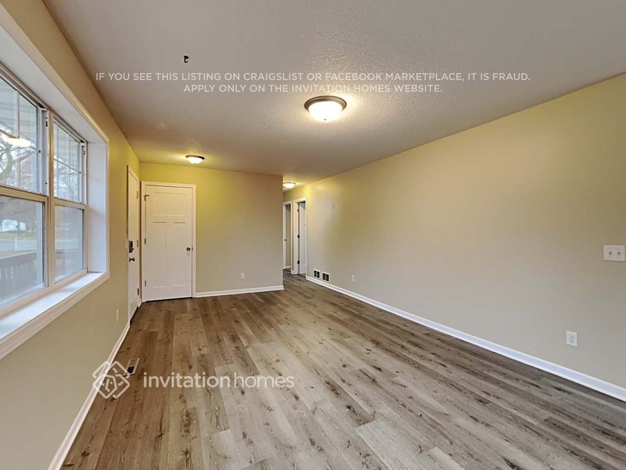 5644 Maryland Ave N - Photo 5 of 23