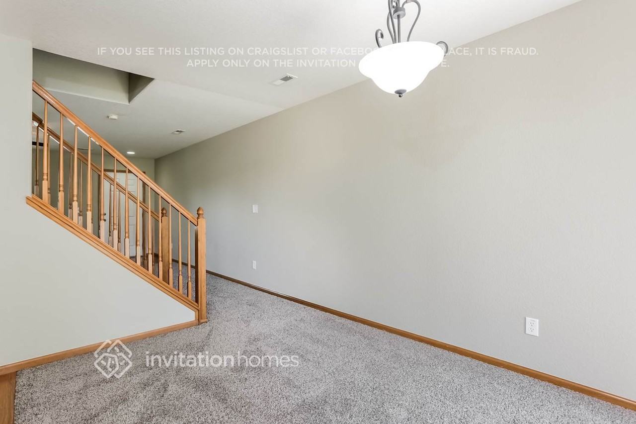 1320 Bluebird St - Photo 7 of 18