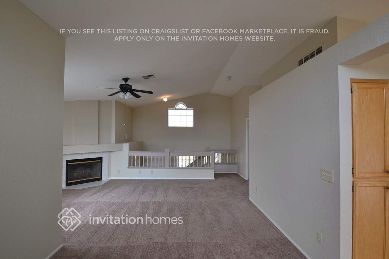 5117 Hereford Ct - Photo 3 of 12