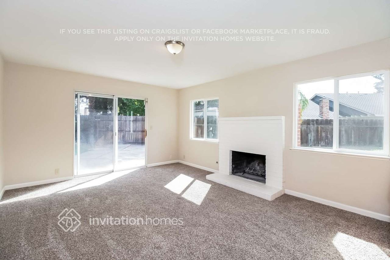 363 Rose Garden Ct - Photo 7 of 21