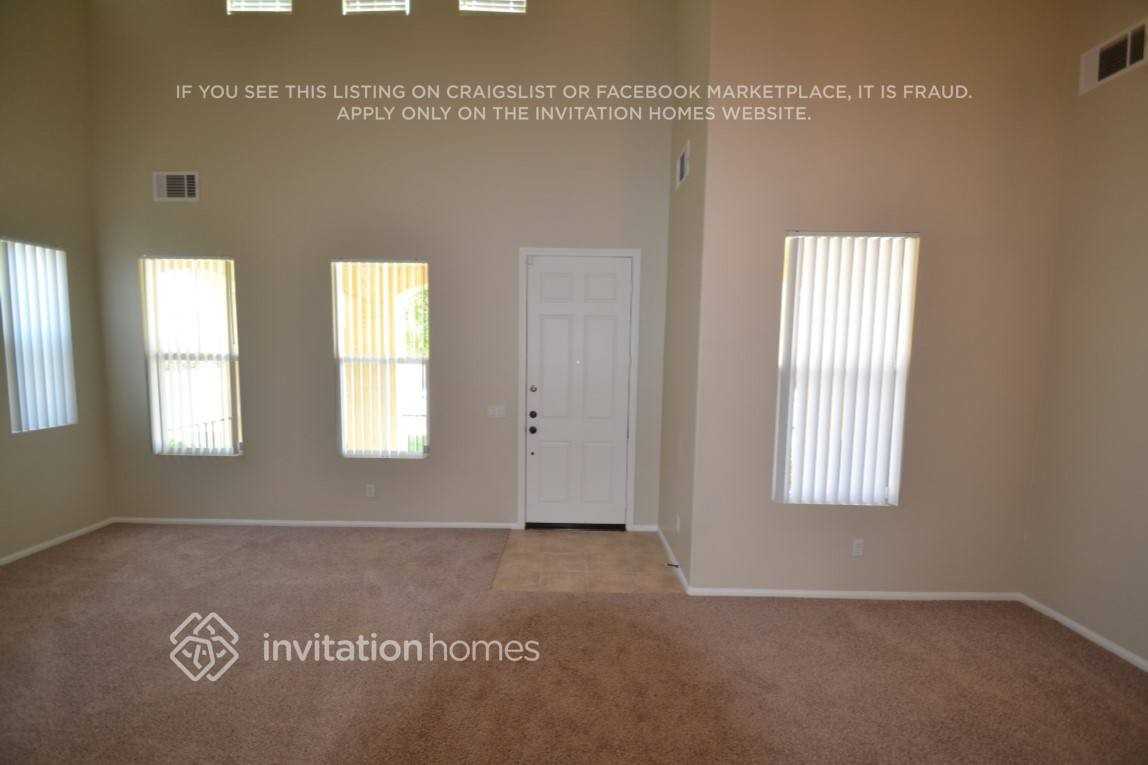 42937 59th St W - Photo 2 of 12