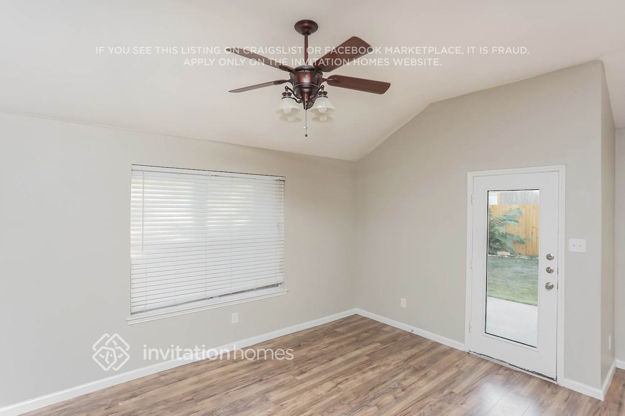 8117 Hennessey Trl - Photo 2 of 18