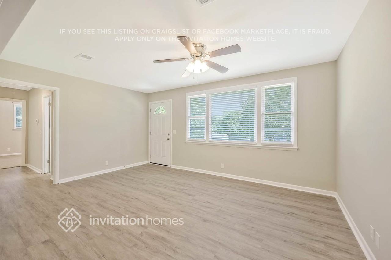 118 Robinhood Cir - Photo 7 of 27