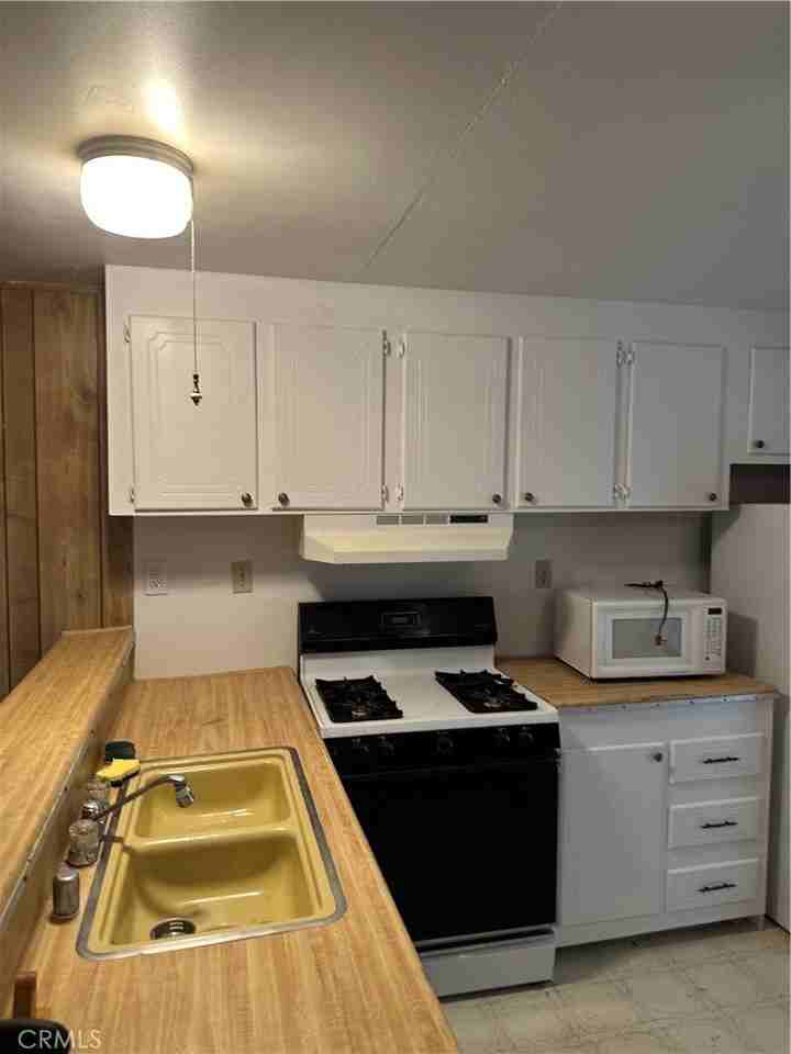 117 Harris Dr - Photo 2 of 6