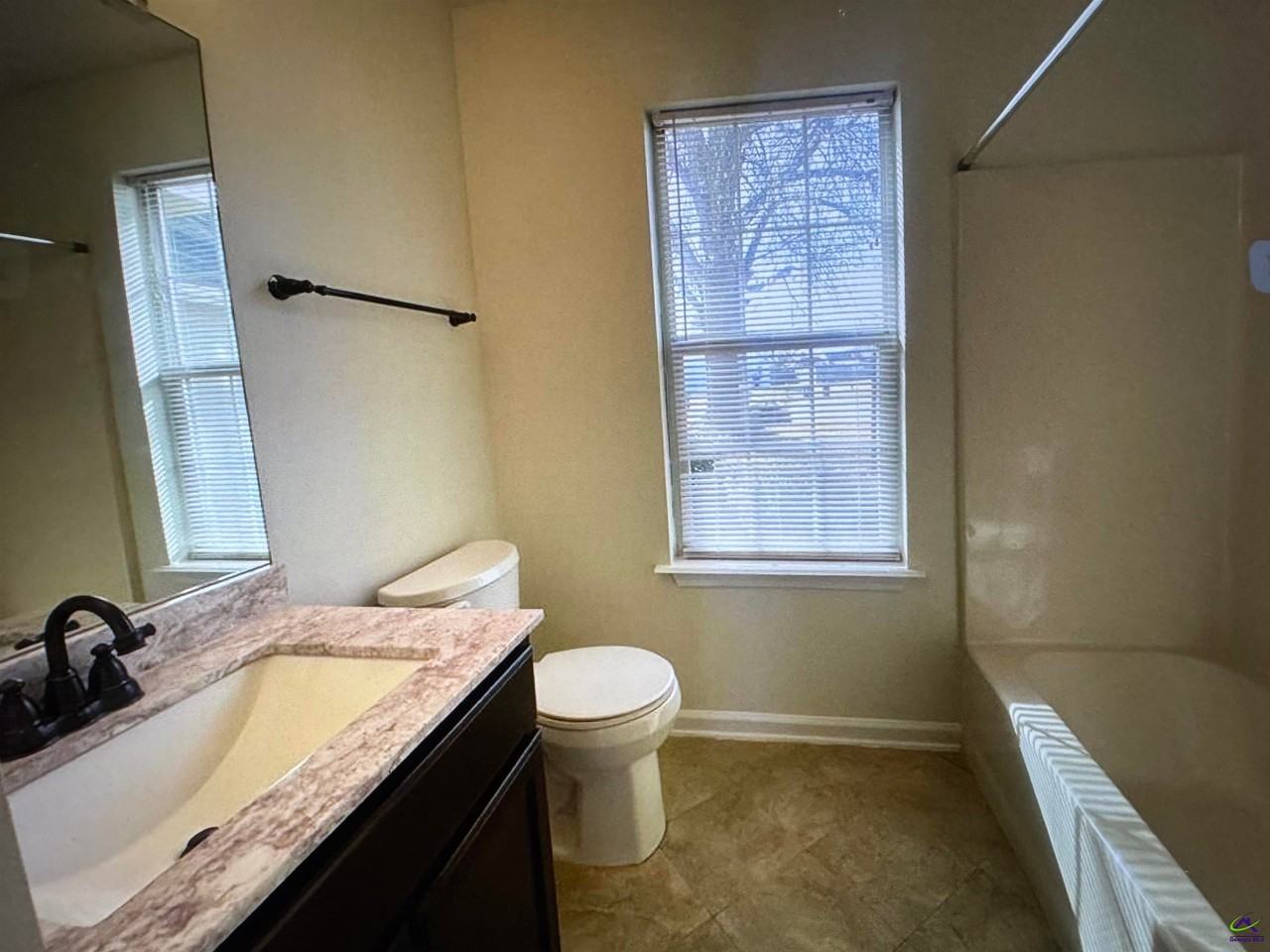 103 Prower Pl - Photo 3 of 11