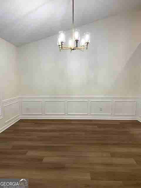 920 Charles Hall Dr - Photo 4 of 34