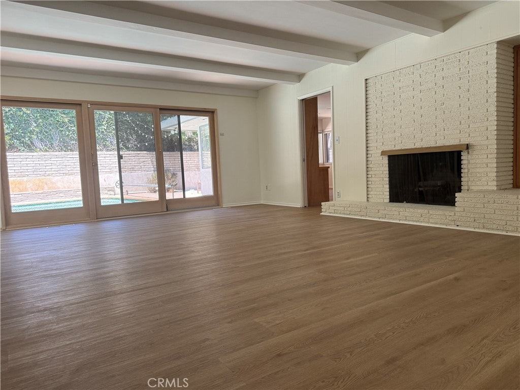 17 Andrea Ln - Photo 3 of 25