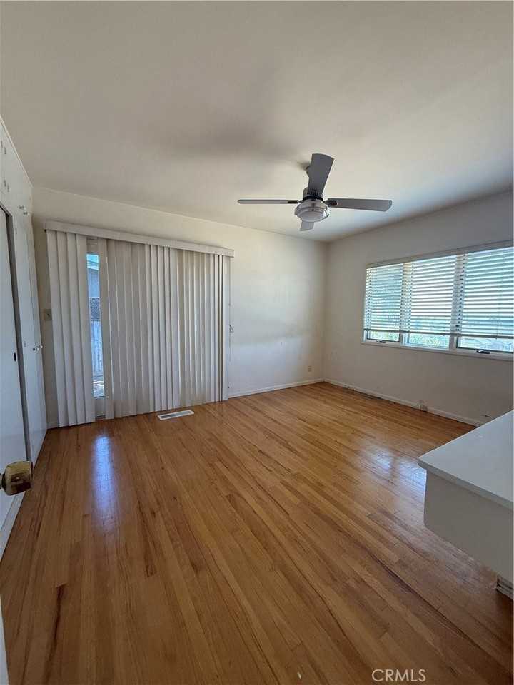 17 Andrea Ln - Photo 5 of 25