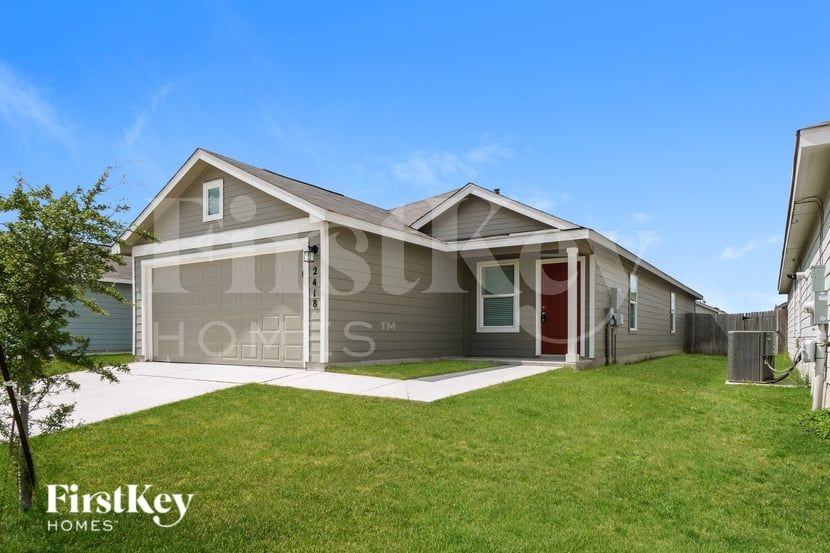 2418 Double Oak Dr - Photo 2 of 19