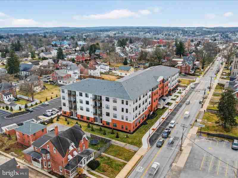 624 Main St ##218