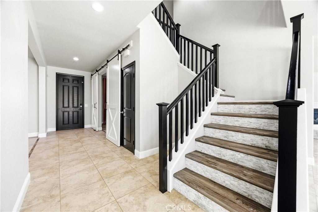 15551 Montalone Pl - Photo 4 of 33