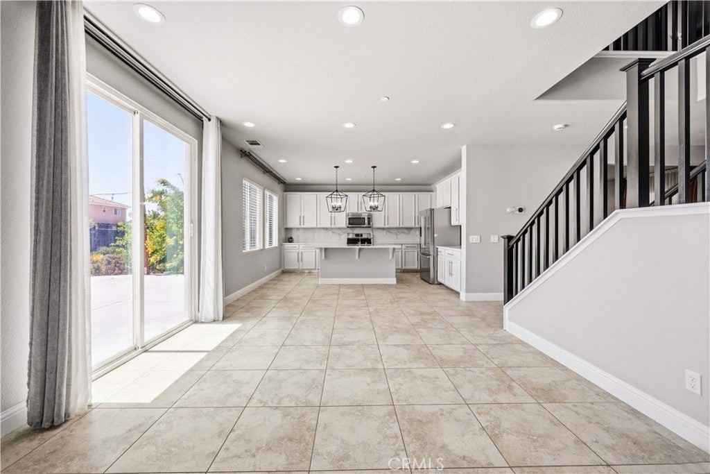 15551 Montalone Pl - Photo 5 of 33