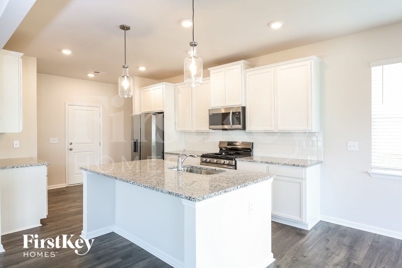 1100 Mission Hill Ln - Photo 5 of 16