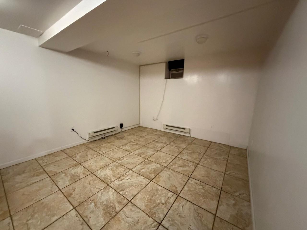 42 Liberty Street Ground Floor - Photo 4 of 7