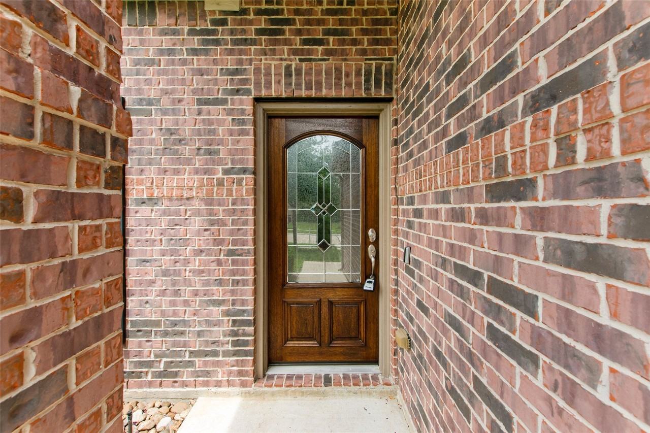 8746 Sunny Gallop Dr - Photo 6 of 19