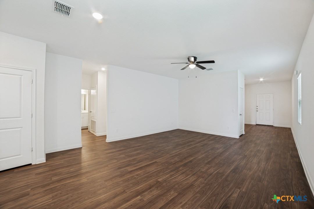 14426 Elkhorn Crst - Photo 5 of 25