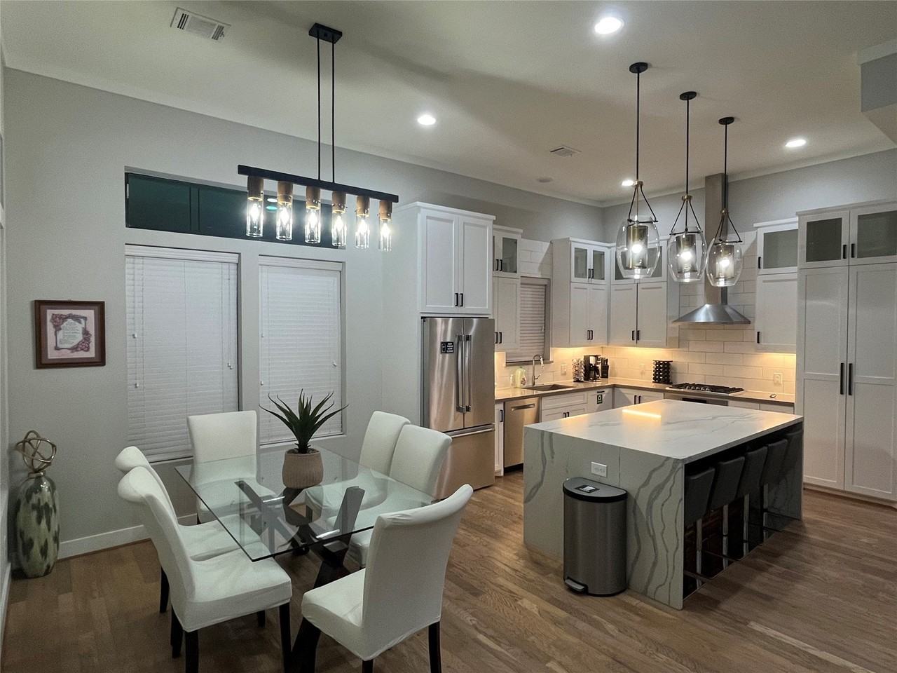 1503 Robin St - Photo 5 of 13
