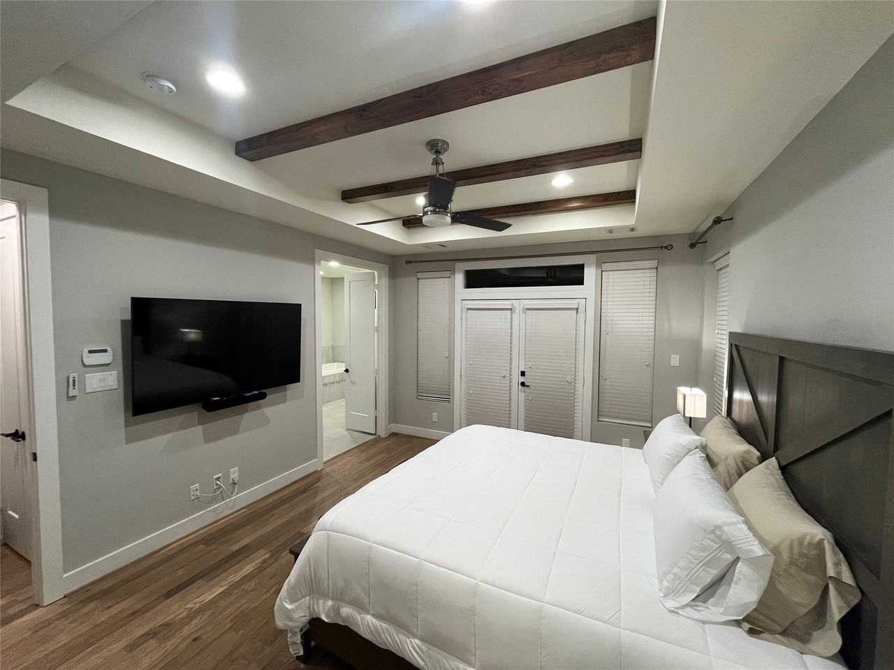 1503 Robin St - Photo 7 of 13