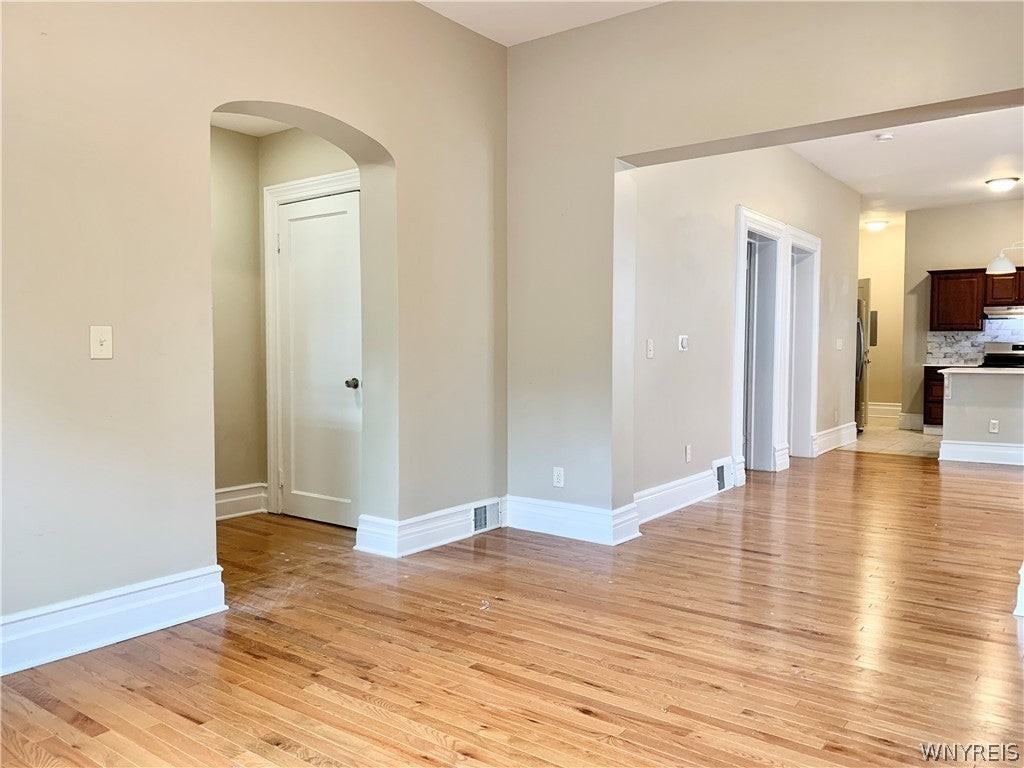 514 Massachusetts Ave - Photo 3 of 16
