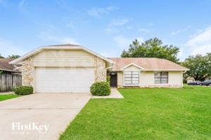 featured image of 2943 Mallorn Way