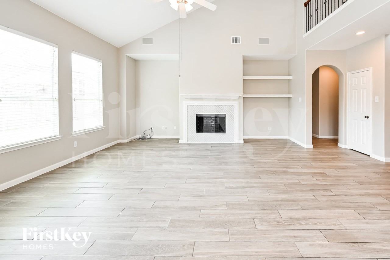 13803 Turning Spring Ln - Photo 2 of 16