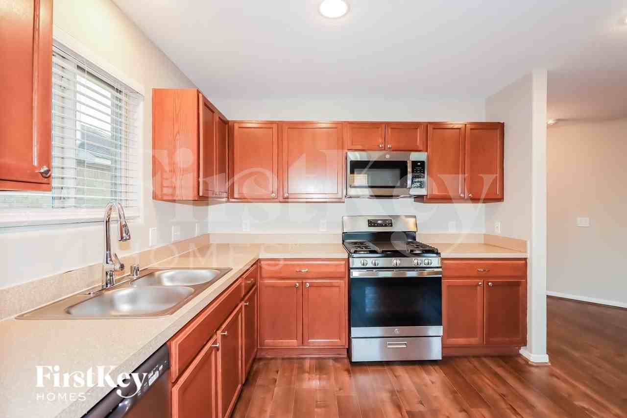 19619 Tacoma Springs Dr - Photo 5 of 16