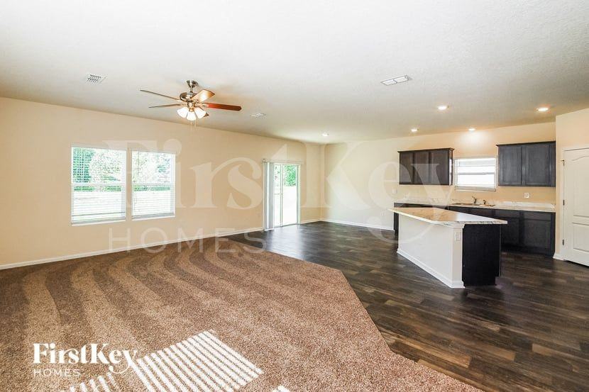 325 Jarama Cir - Photo 4 of 16