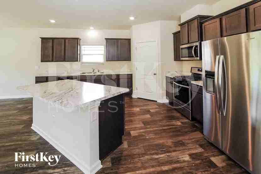 325 Jarama Cir - Photo 5 of 16