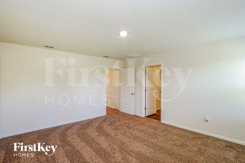 325 Jarama Cir - Photo 7 of 16
