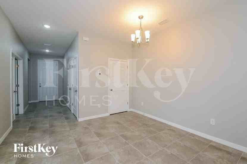 6518 Devesta Loop - Photo 3 of 16