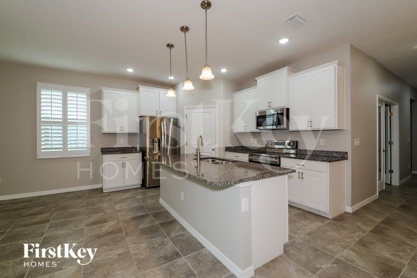 6518 Devesta Loop - Photo 5 of 16