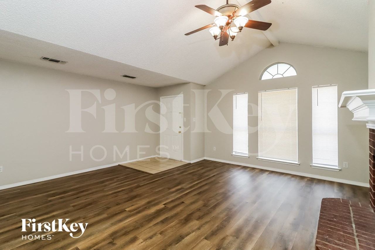 7213 Ashbourne Way - Photo 2 of 16