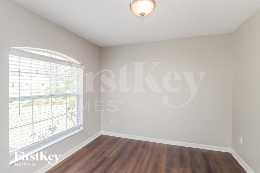 826 Tedder Rd Se - Photo 5 of 16