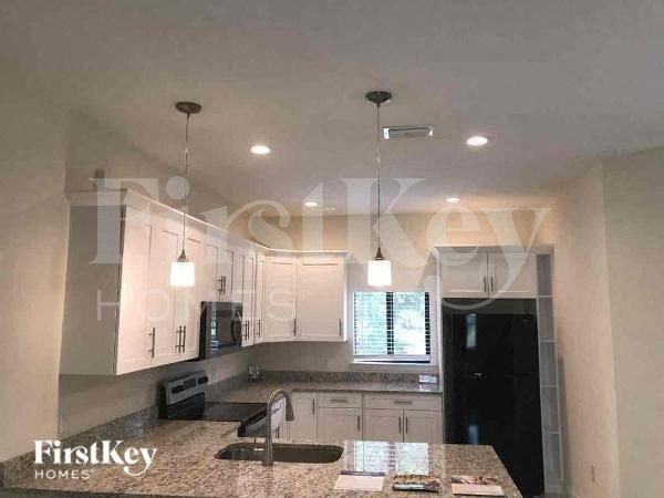 3404 26th St Sw - Photo 5 of 11