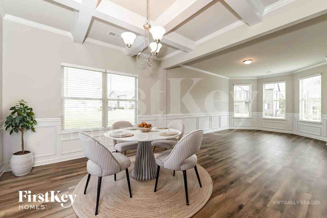 145 Janney Cir - Photo 6 of 18