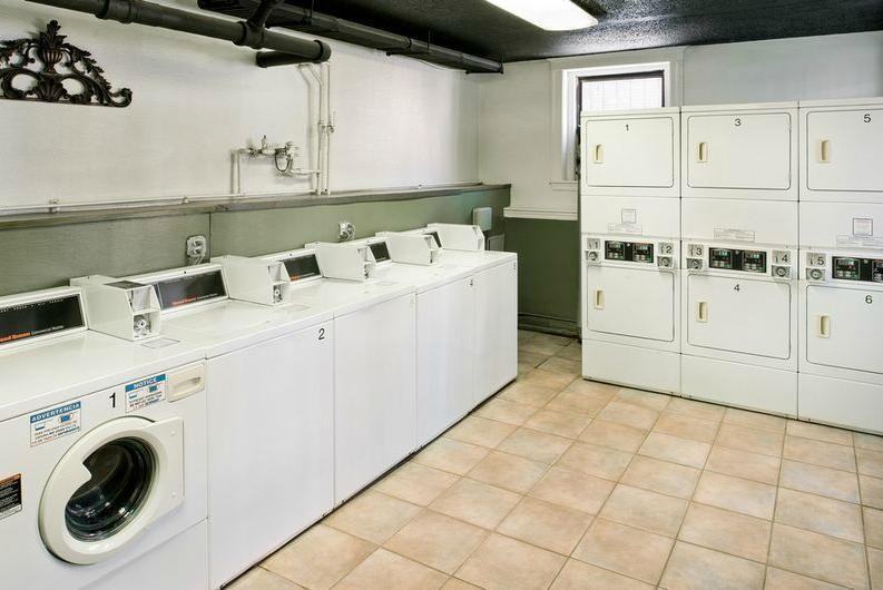 515 Cambridge St #4 - Photo 6 of 7