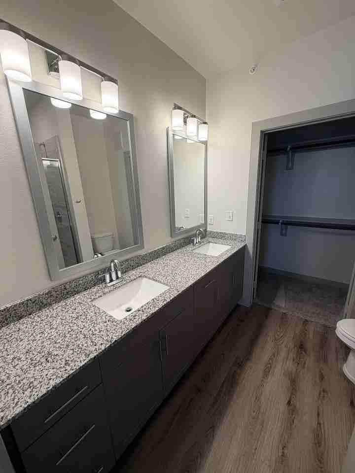 1101 Gallagher Dr #8107 - Photo 5 of 8